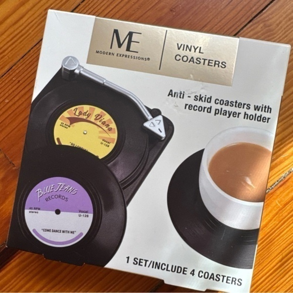 Vinyl Coasters NEW 4pc Coaster‎ Set W/  Record Holder